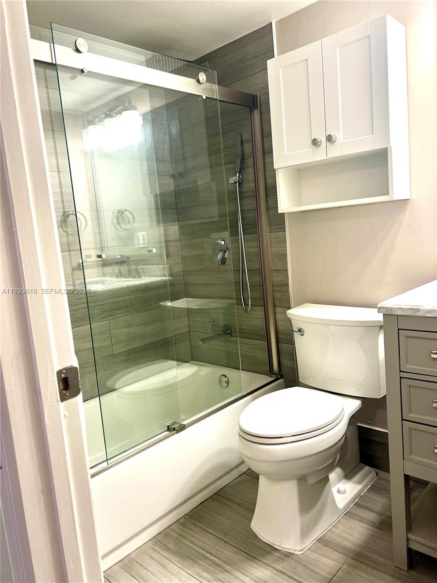 2711 Ocean Clb Blvd #207 Hollywood, FL 33019