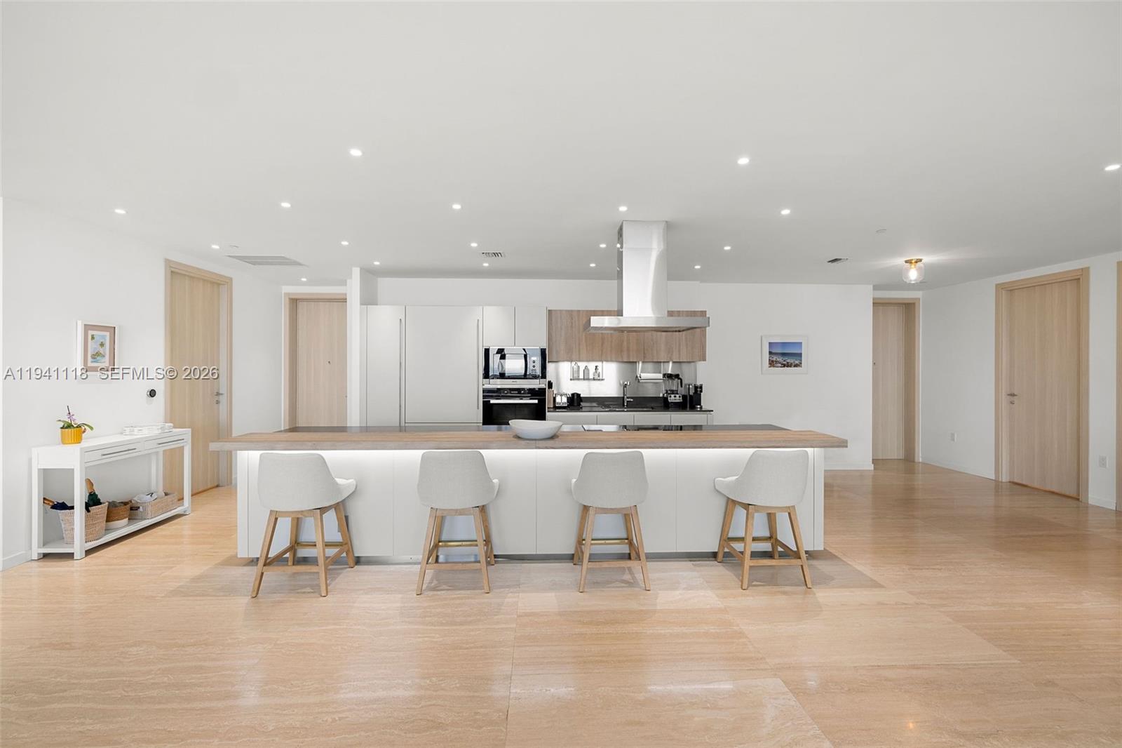 1000 Brickell Plz #PH5403 Miami, FL 33131