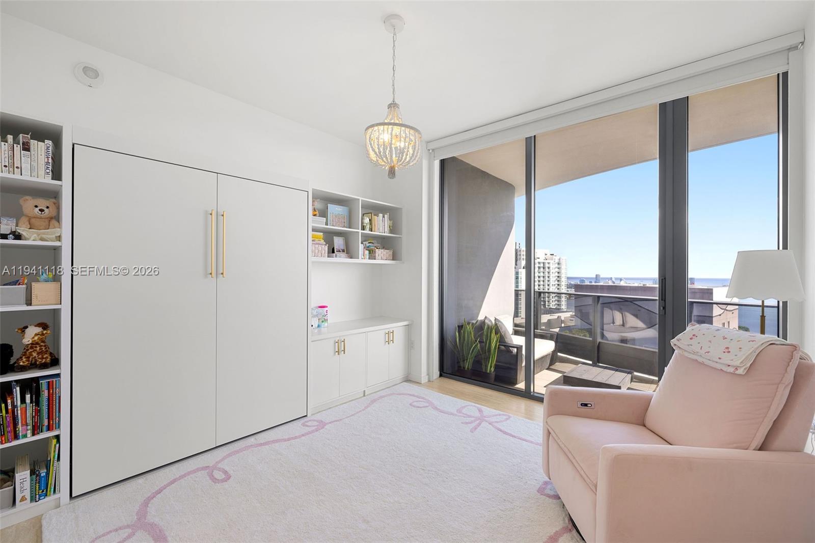 1000 Brickell Plz #PH5403 Miami, FL 33131