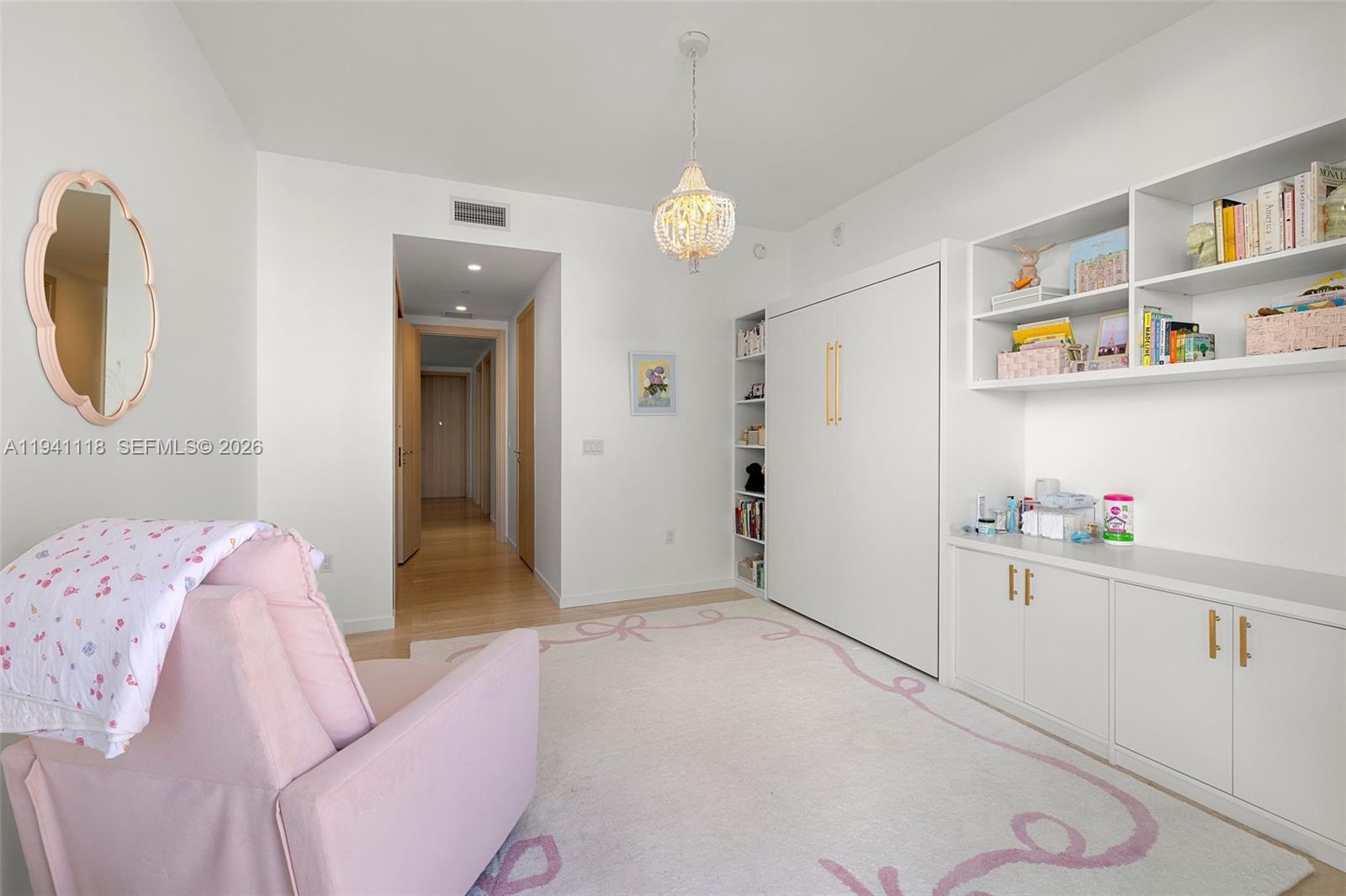 1000 Brickell Plz #PH5403 Miami, FL 33131