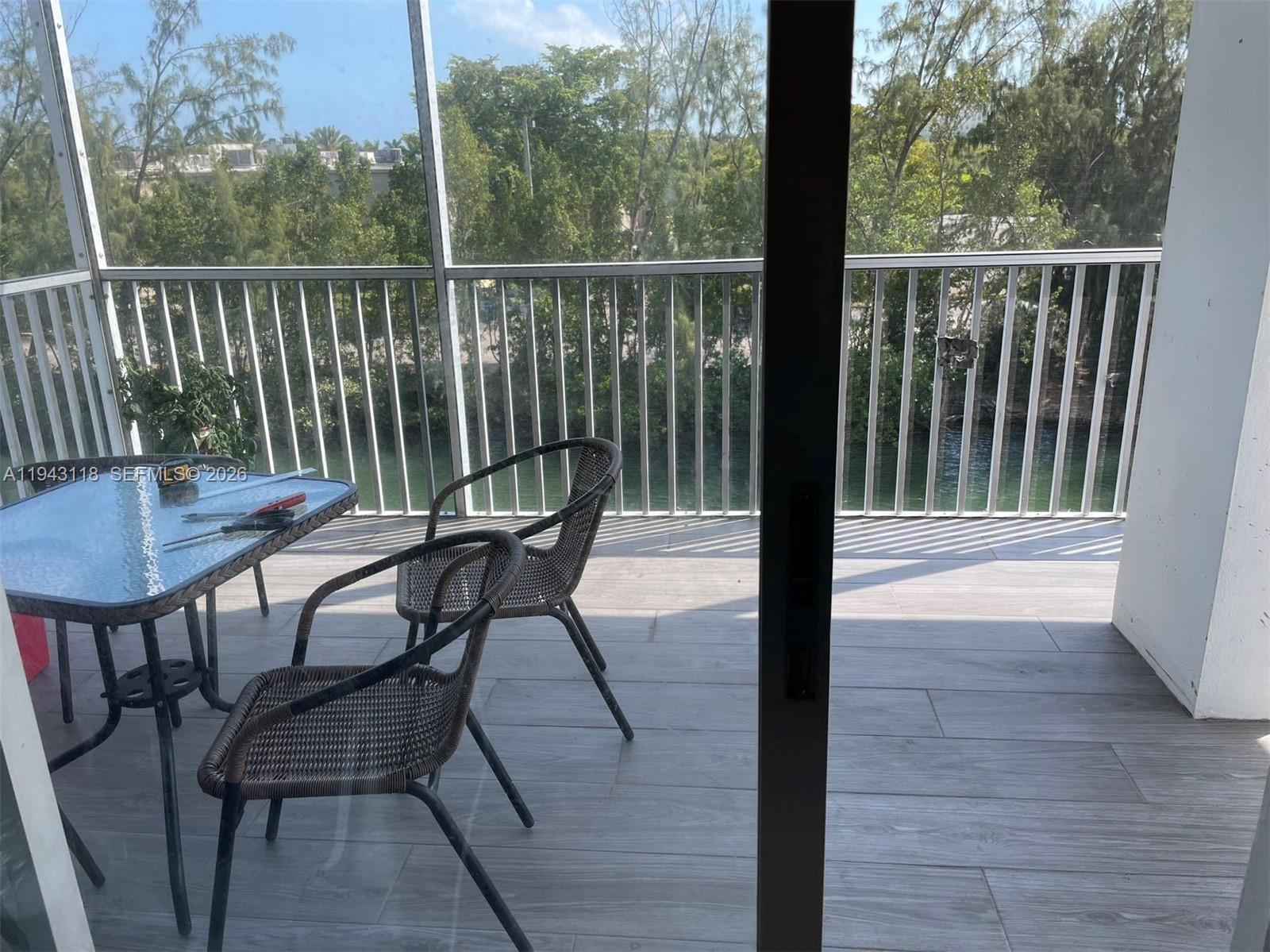 3660 NE 166th St #415 North Miami Beach, FL 33160