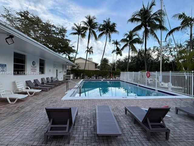 3660 NE 166th St #415 North Miami Beach, FL 33160