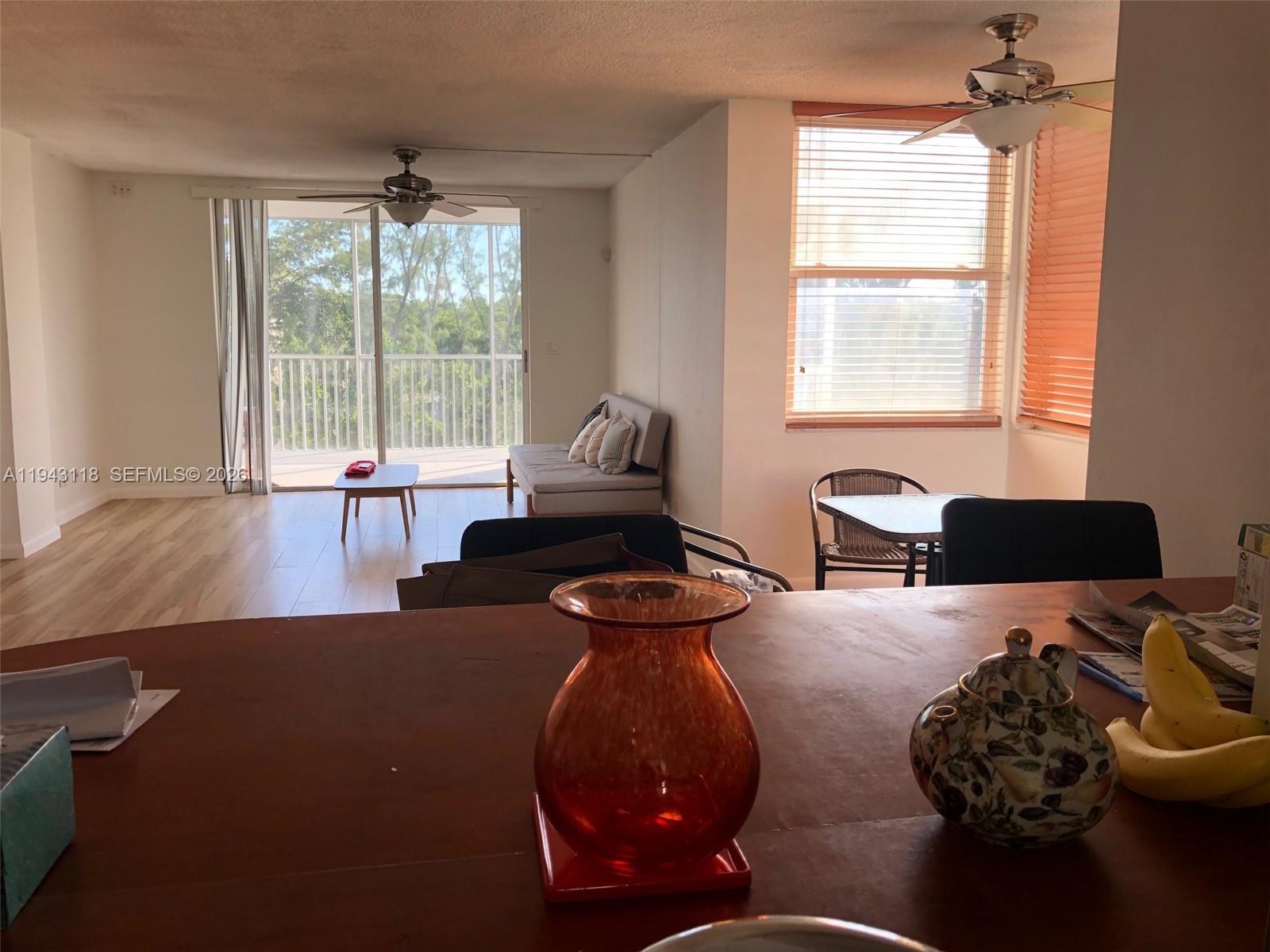 3660 NE 166th St #415 North Miami Beach, FL 33160