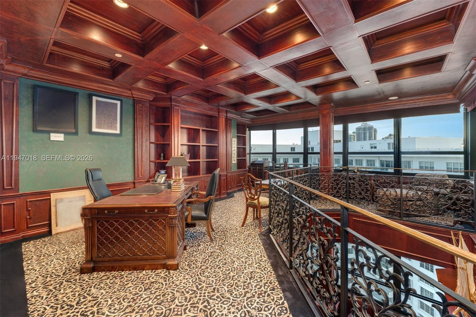 5225 Collins Ave #PH8 Miami Beach, FL 33140