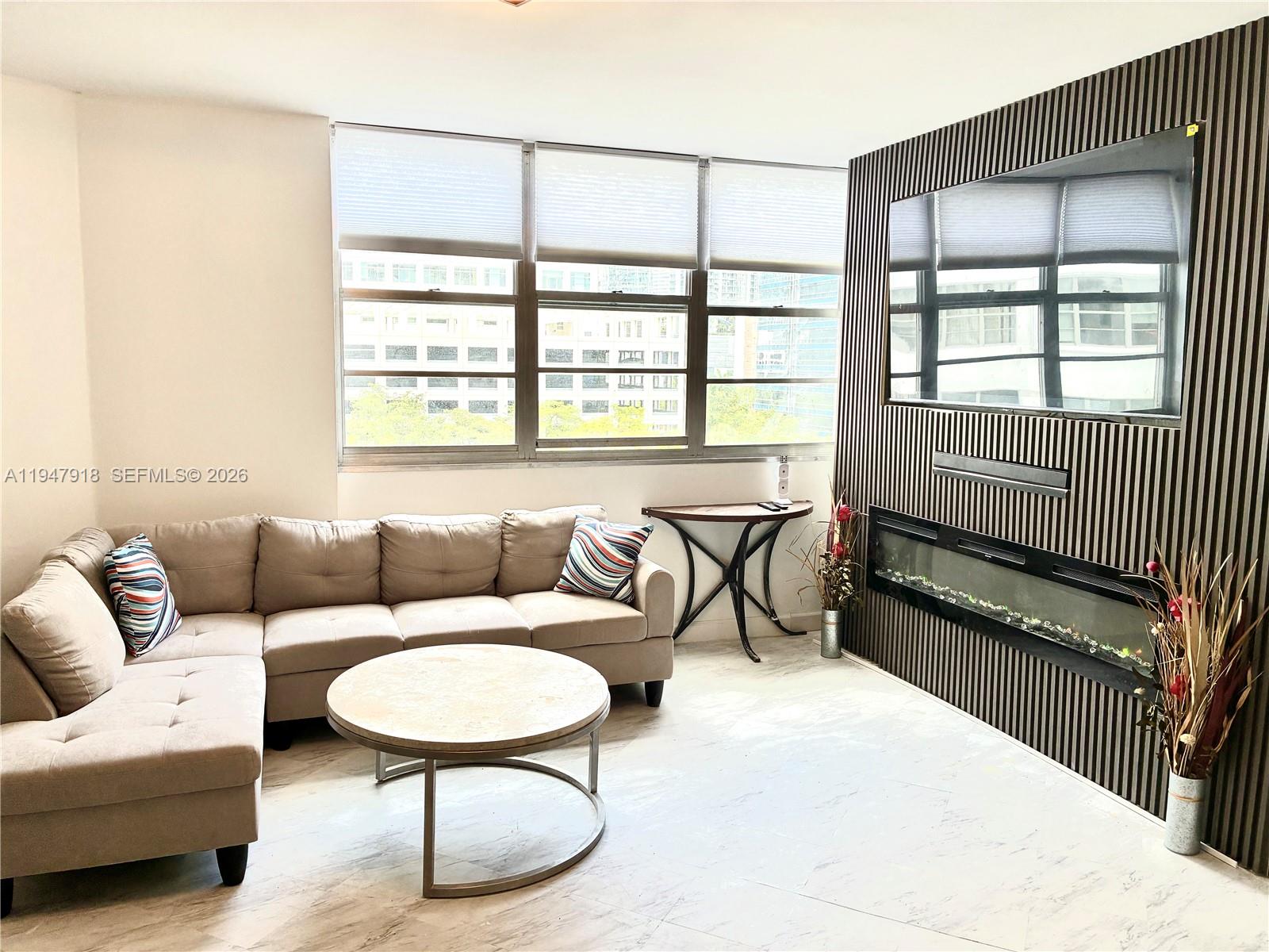 801 Brickell Bay Dr #764