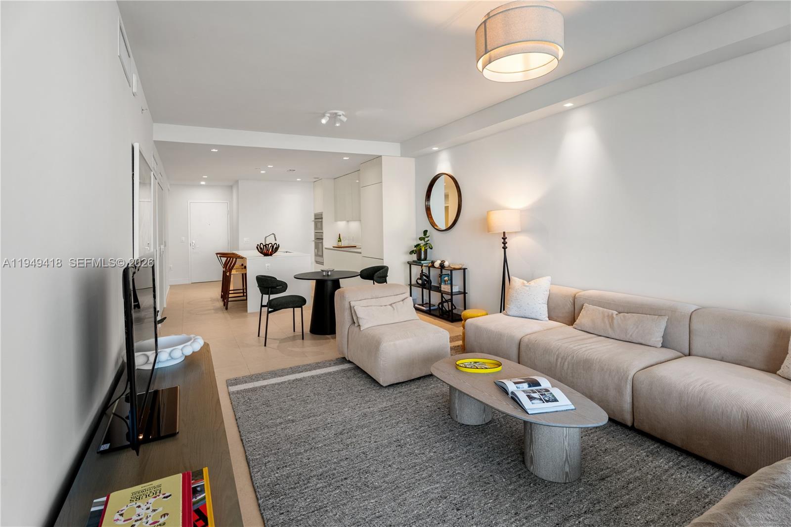 700 NE 24th St #2602 Miami, FL 33137