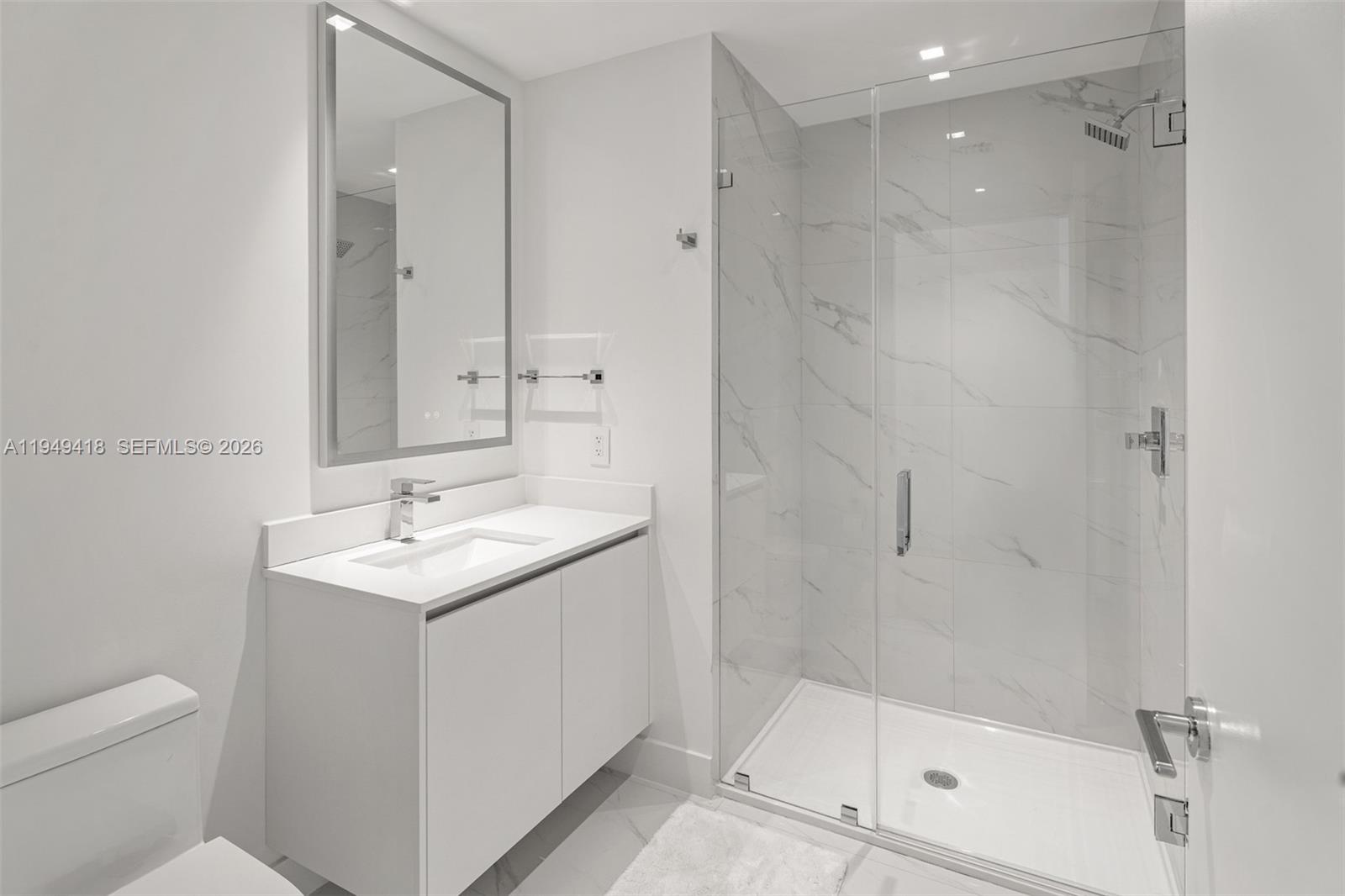 700 NE 24th St #2602 Miami, FL 33137