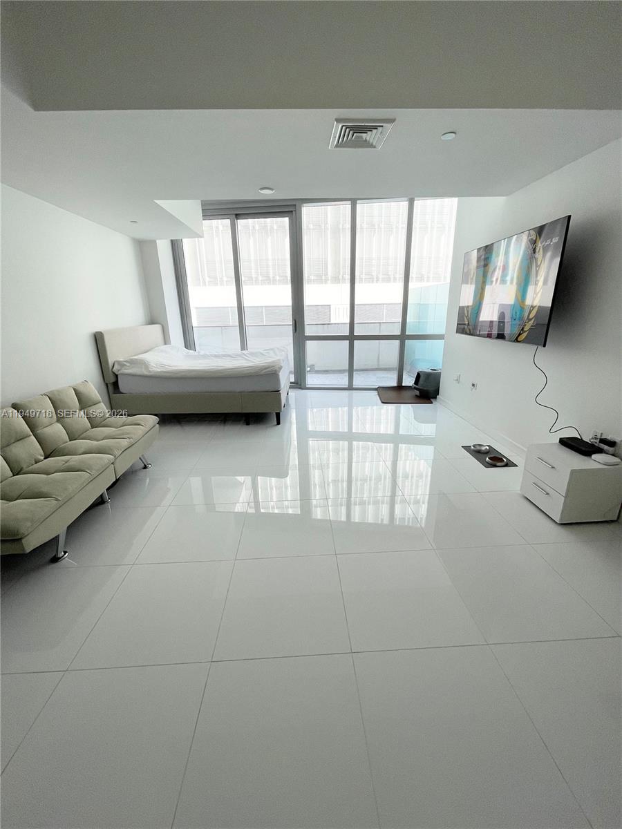 image Paramount Miami Worldcenter10