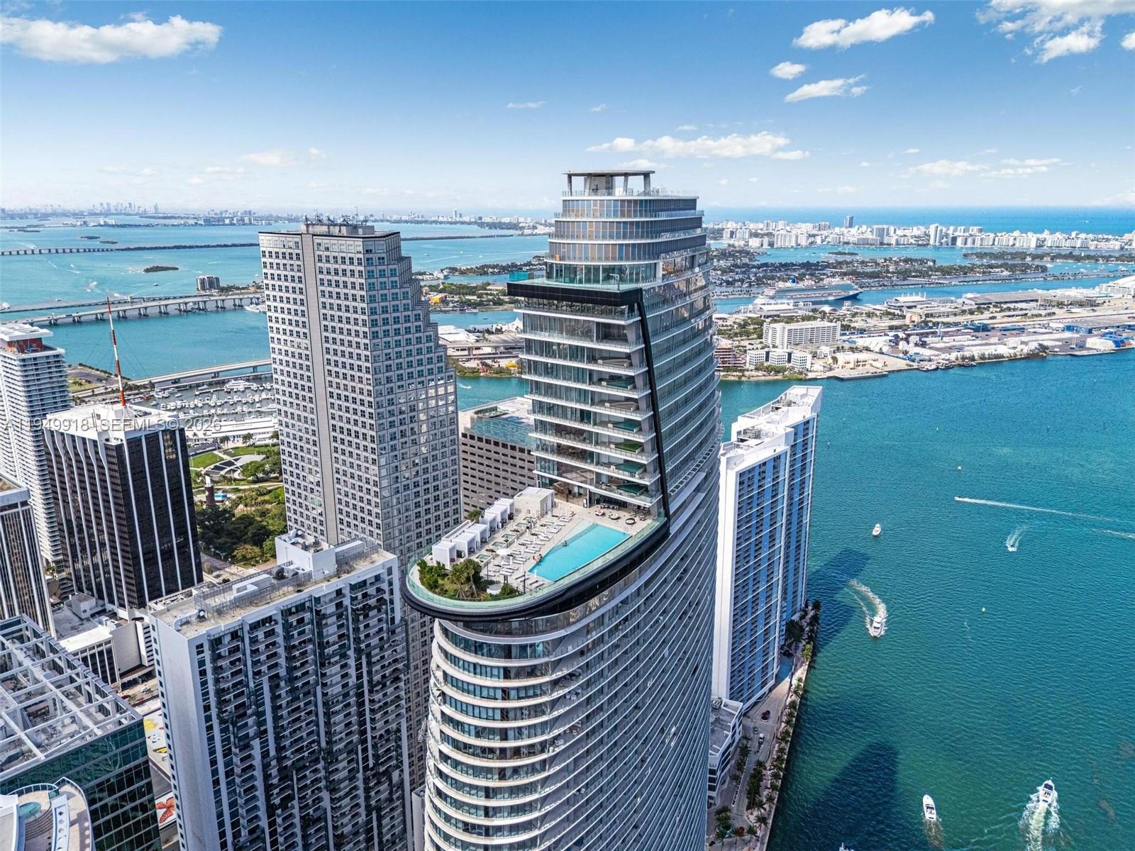 300 Biscayne Blvd Way #4507W Miami, FL 33131