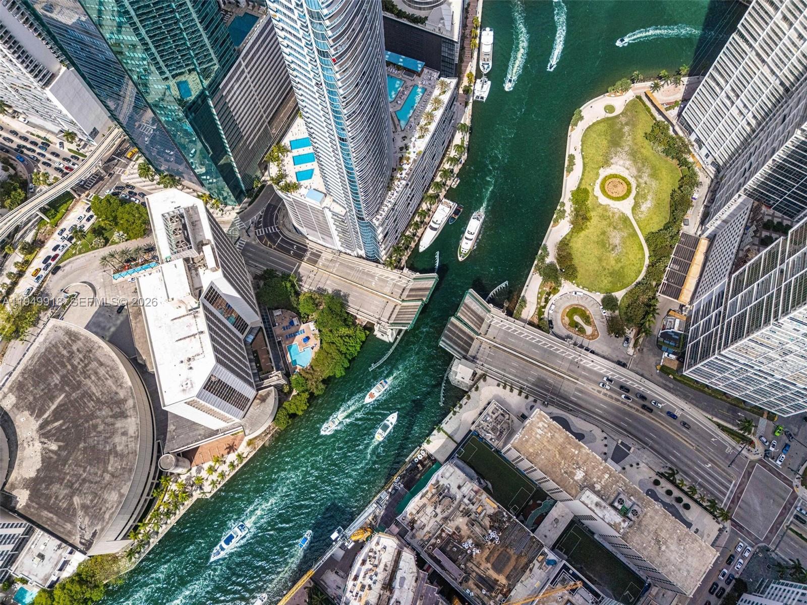 300 Biscayne Blvd Way #4507W Miami, FL 33131