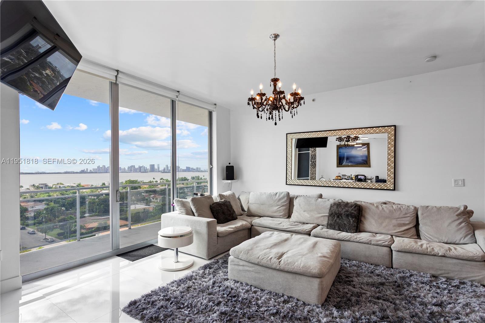 7901 Hispanola Ave #902 North Bay Village, FL 33141