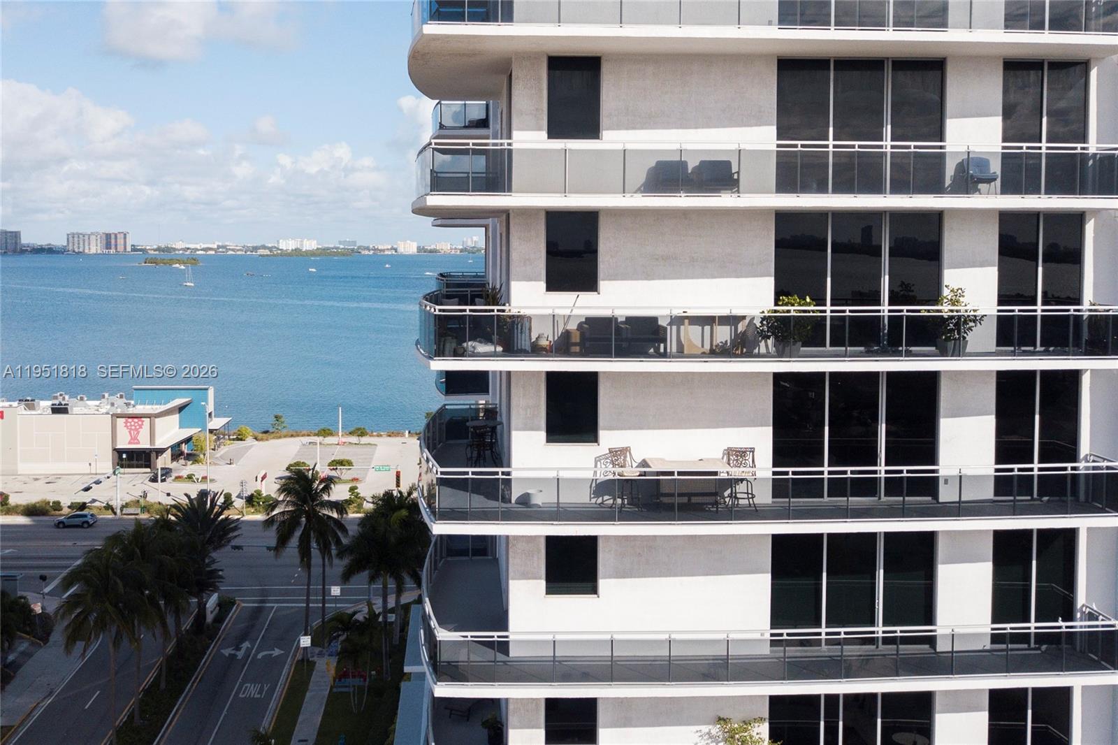 7901 Hispanola Ave #902 North Bay Village, FL 33141