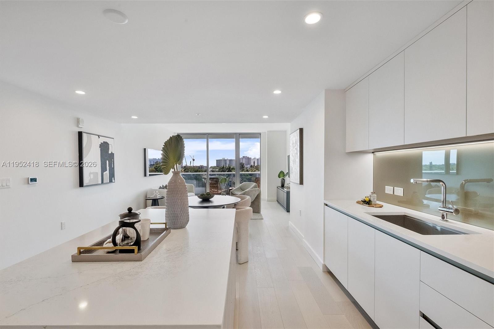 9221 E Bay Hbr #509 Bay Harbor Islands, FL 33154