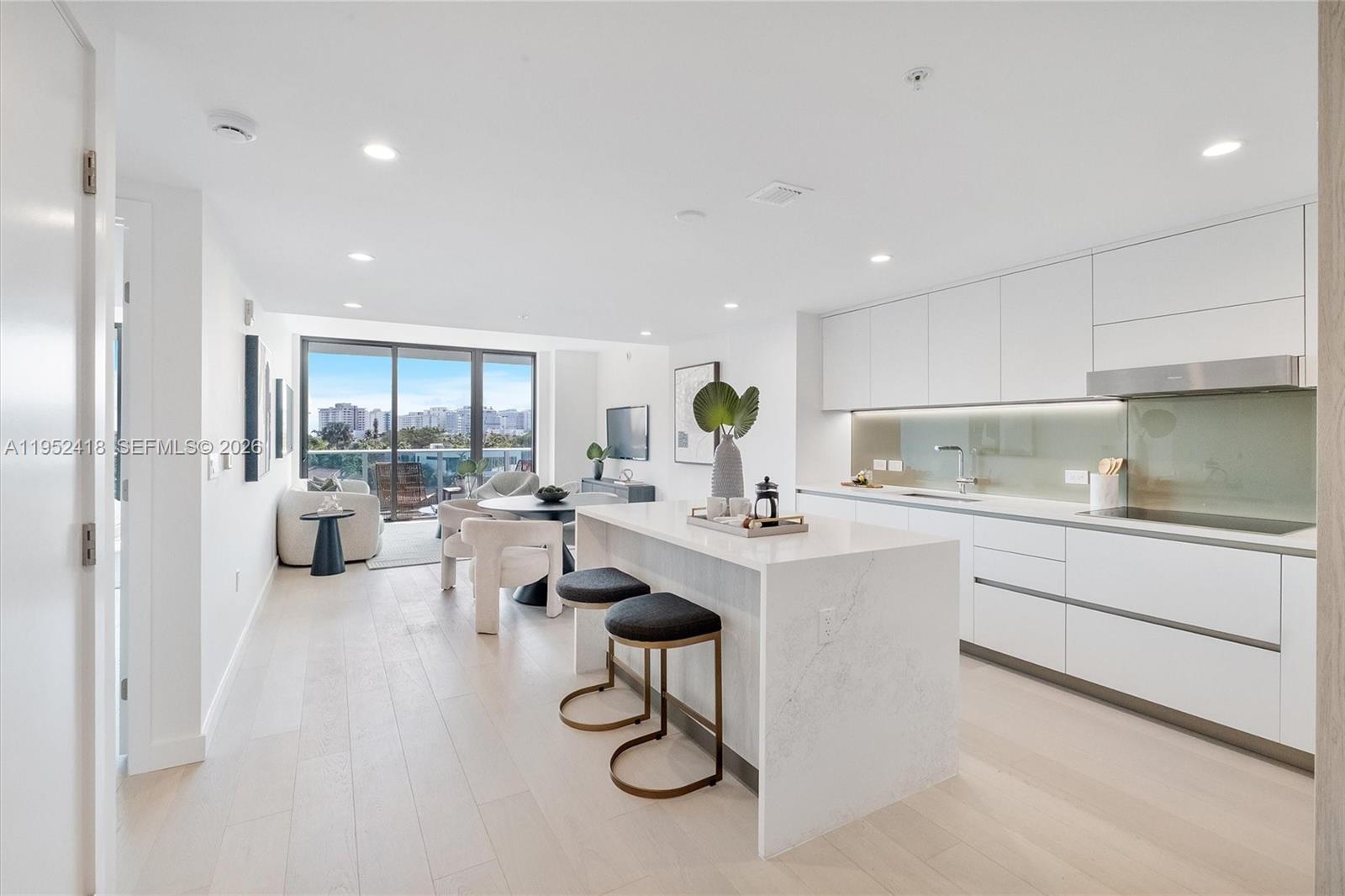 9221 E Bay Hbr #509 Bay Harbor Islands, FL 33154