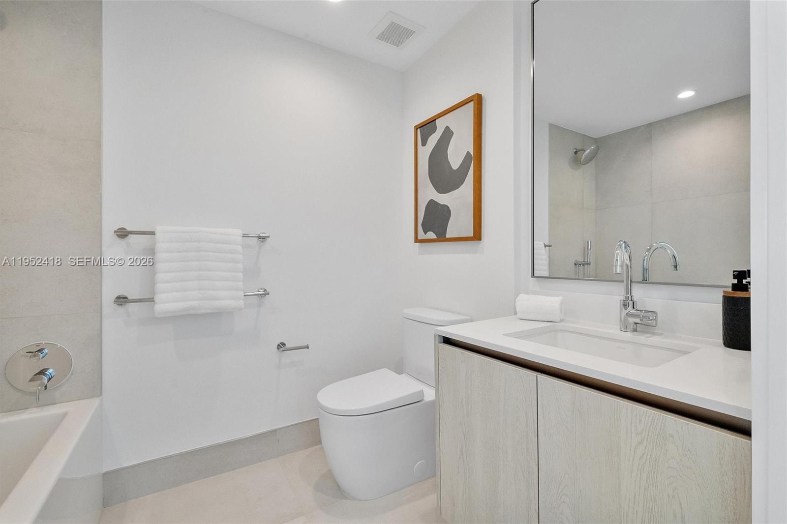 9221 E Bay Hbr #509 Bay Harbor Islands, FL 33154