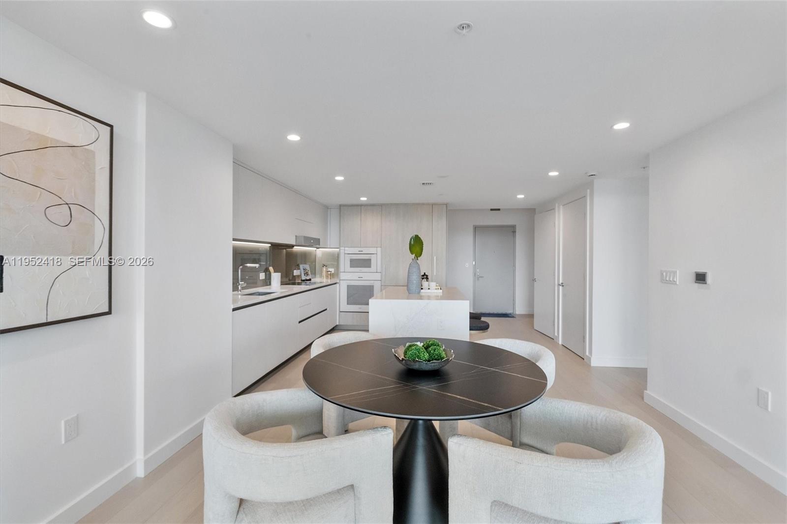 9221 E Bay Hbr #509 Bay Harbor Islands, FL 33154