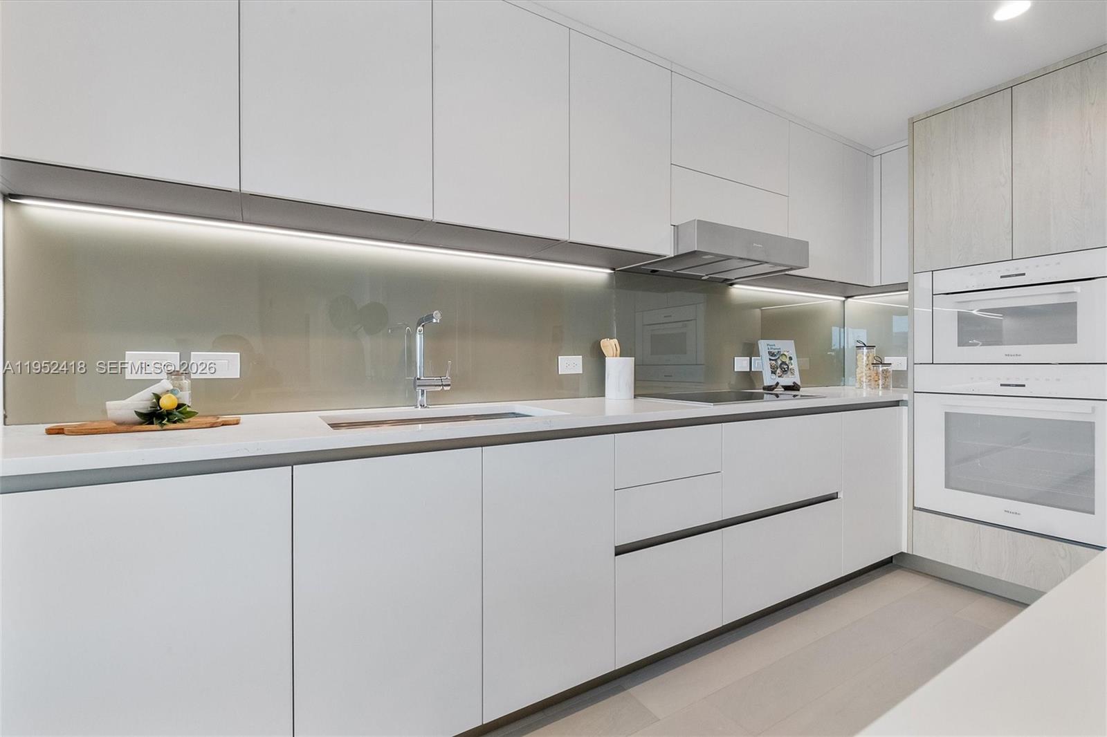 9221 E Bay Hbr #509 Bay Harbor Islands, FL 33154