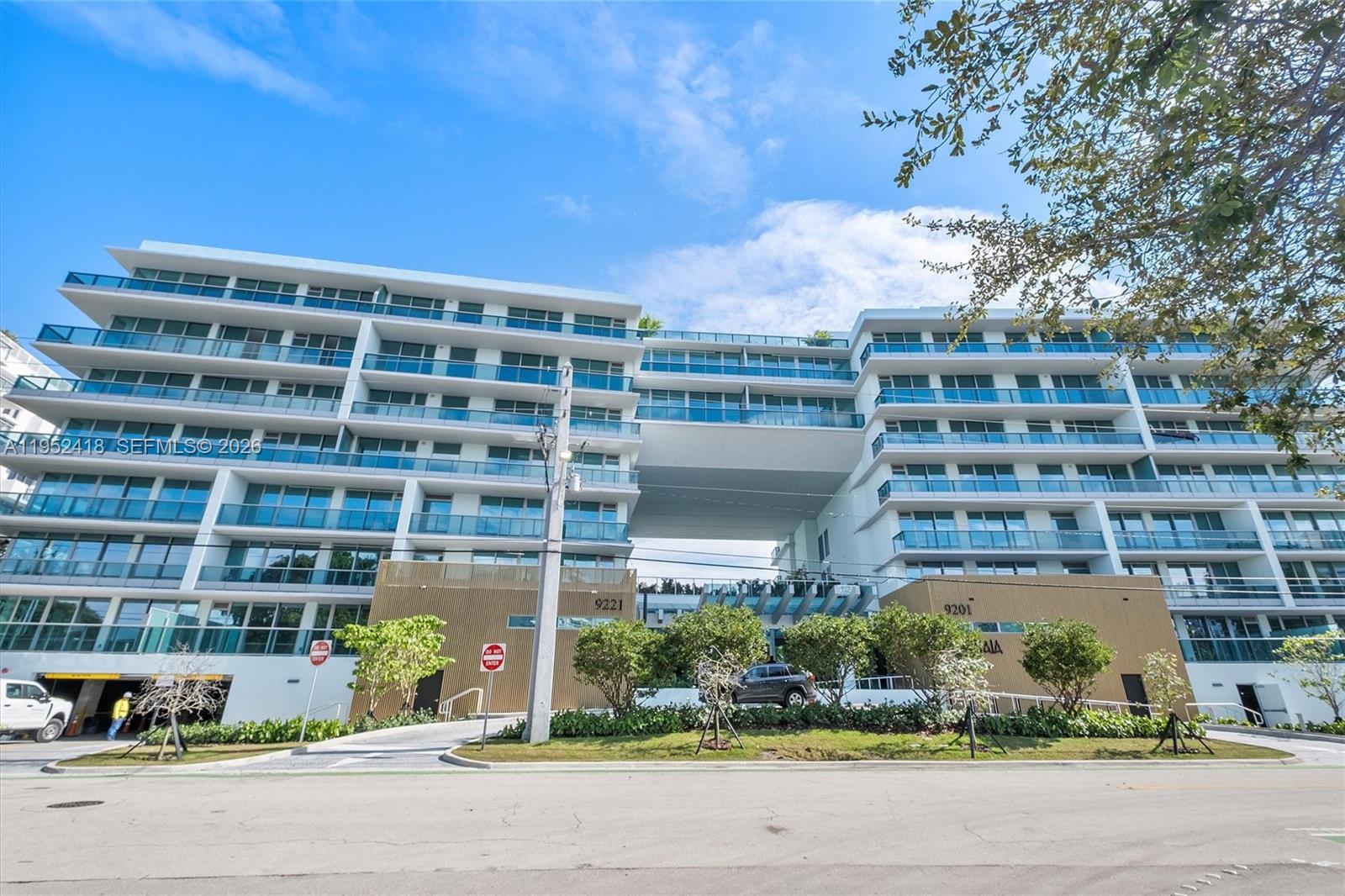 9221 E Bay Hbr #509 Bay Harbor Islands, FL 33154