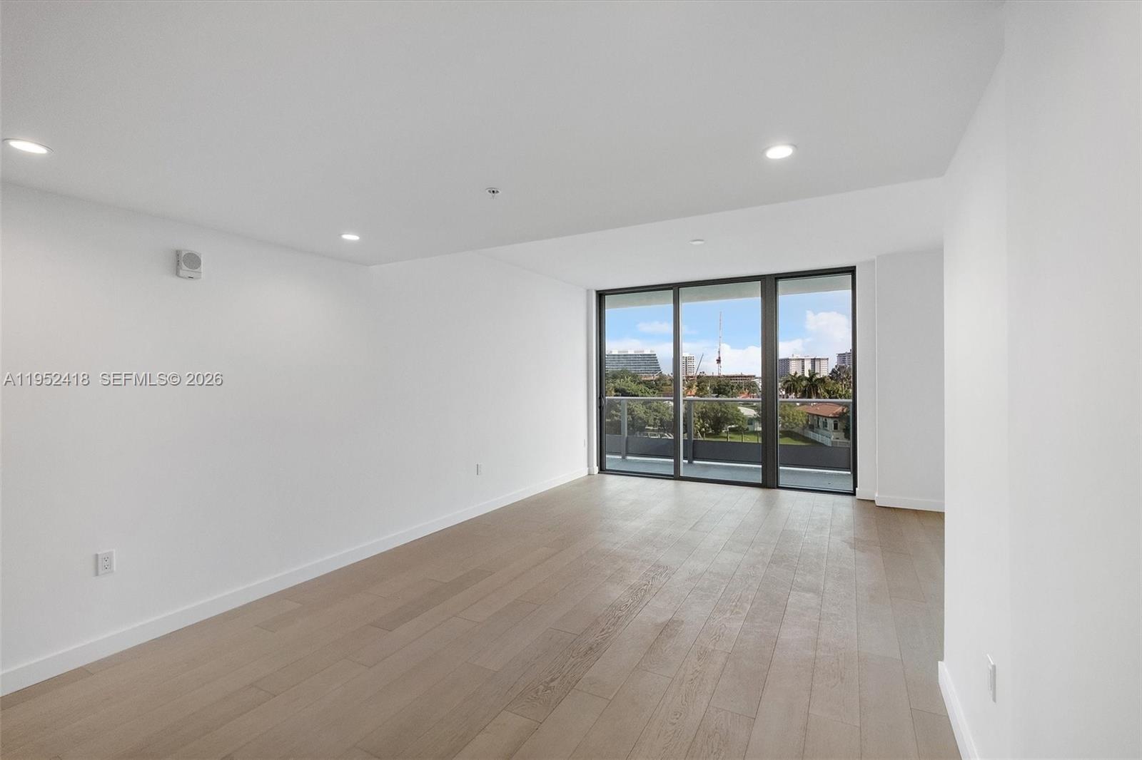 9221 E Bay Hbr #509 Bay Harbor Islands, FL 33154