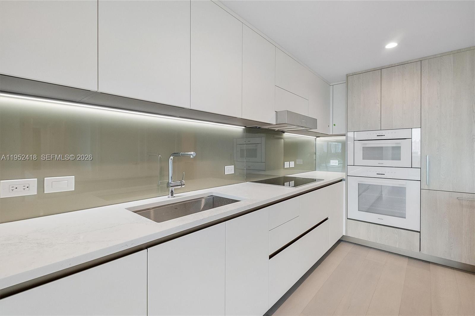 9221 E Bay Hbr #509 Bay Harbor Islands, FL 33154