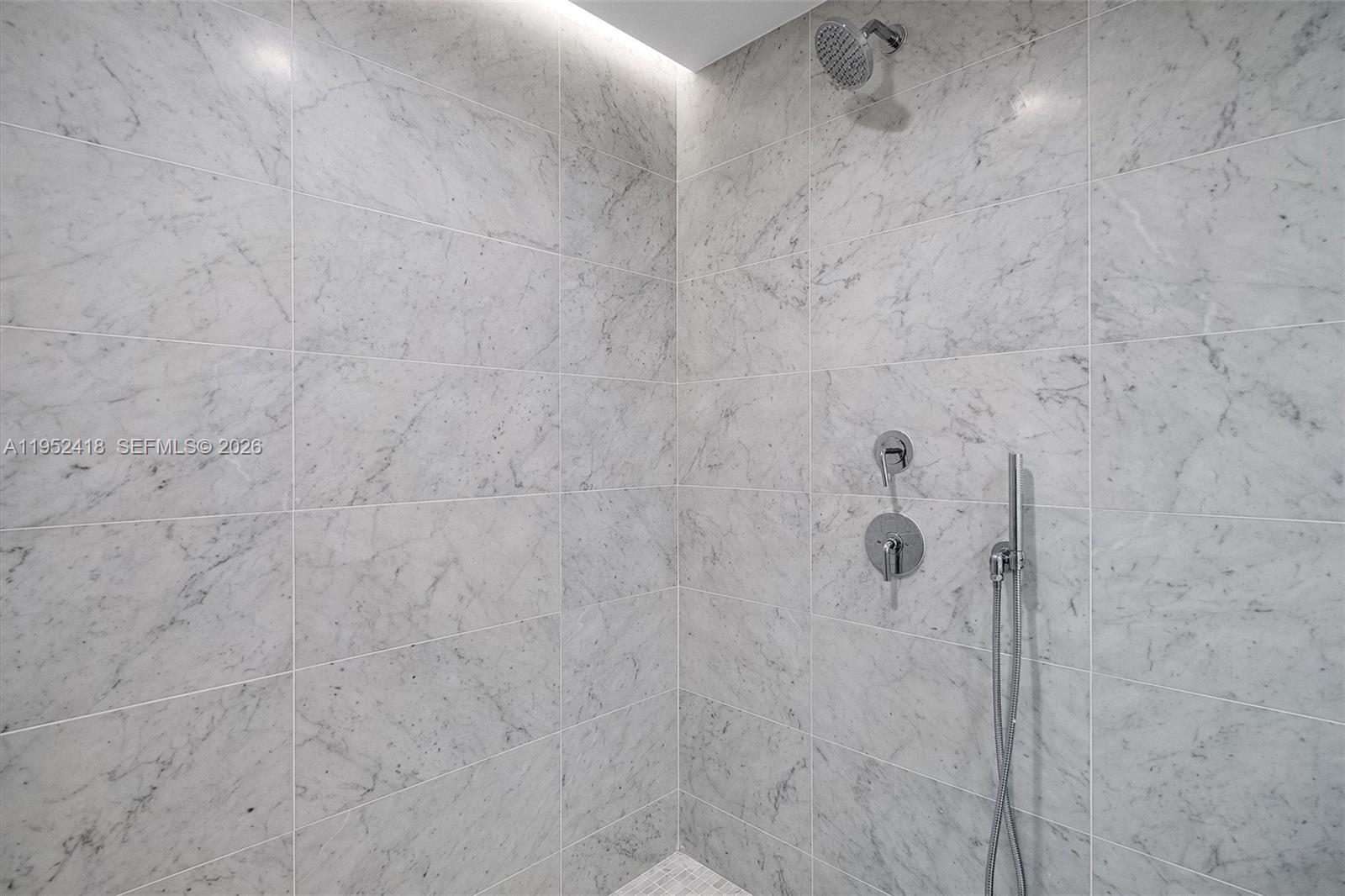 9221 E Bay Hbr #509 Bay Harbor Islands, FL 33154