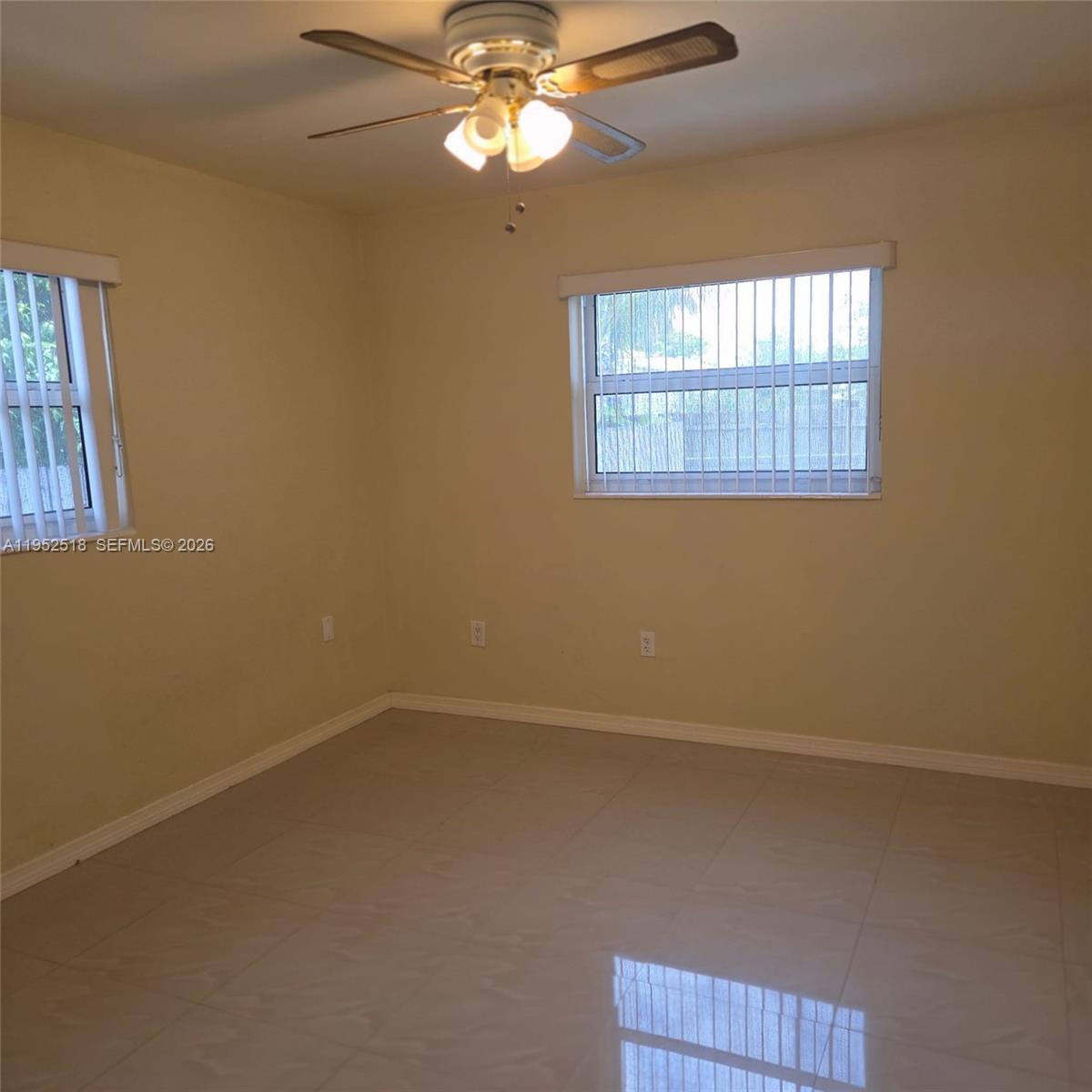 7401 SW 21st St Miami, FL 33155