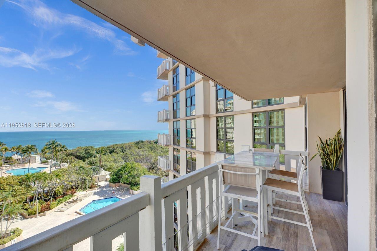 image Towers of Key Biscayne1