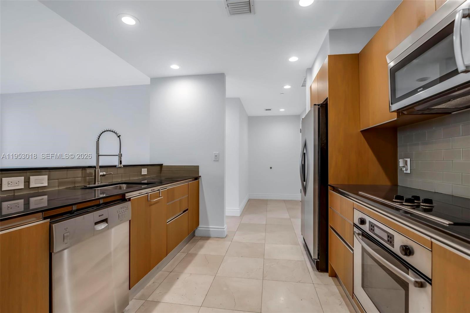 image 1060 Brickell - 105015