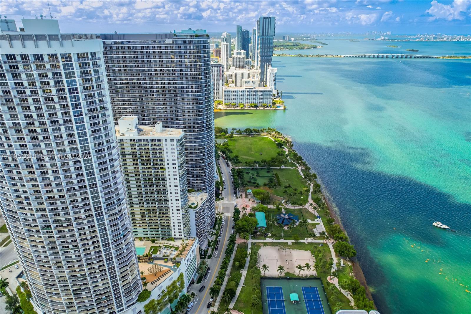 1750 N Bayshore Dr #5310 Miami, FL 33132