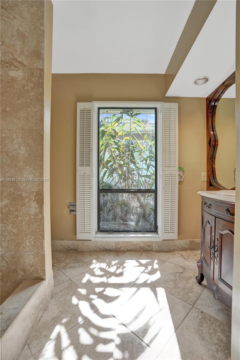 17115 Bay St Jupiter, FL 33477