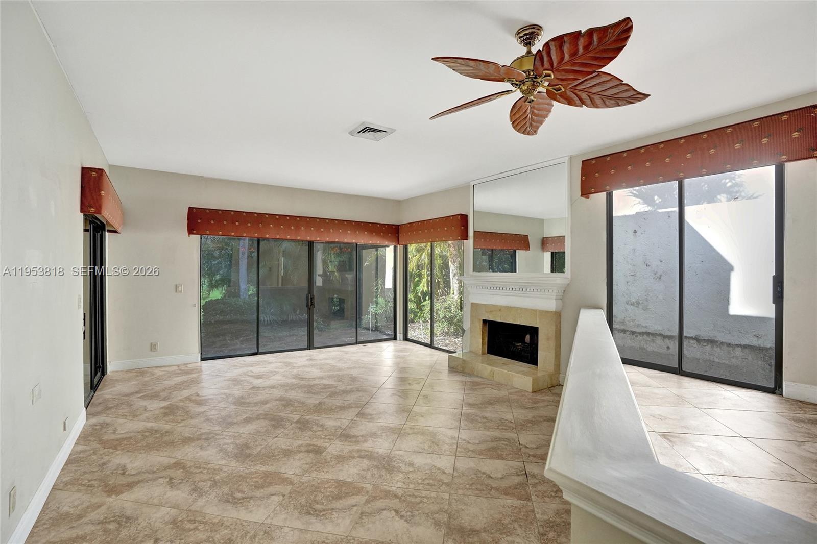 17115 Bay St Jupiter, FL 33477