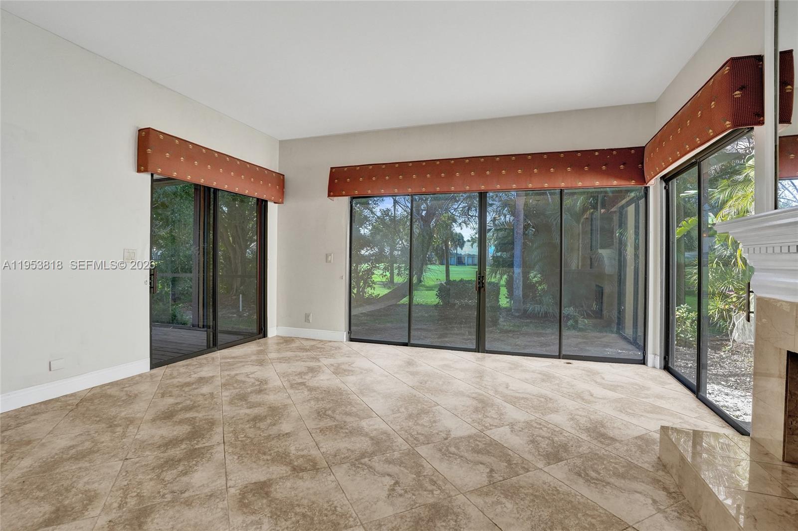 17115 Bay St Jupiter, FL 33477