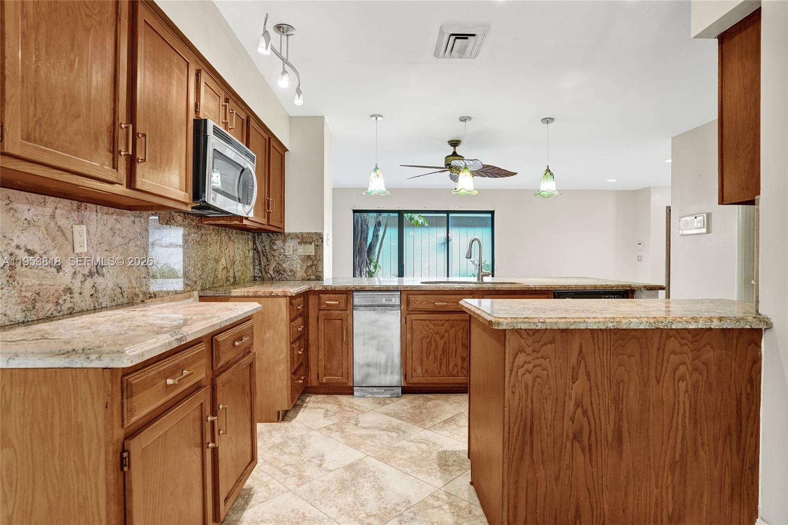 17115 Bay St Jupiter, FL 33477