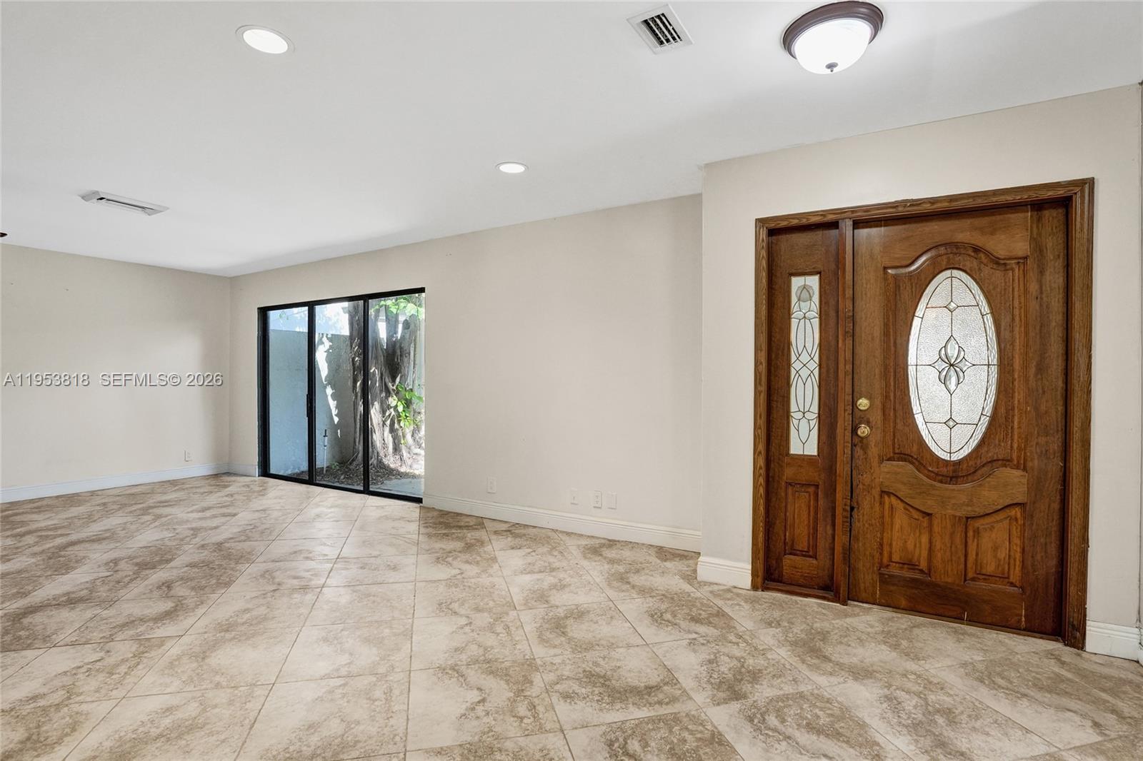 17115 Bay St Jupiter, FL 33477