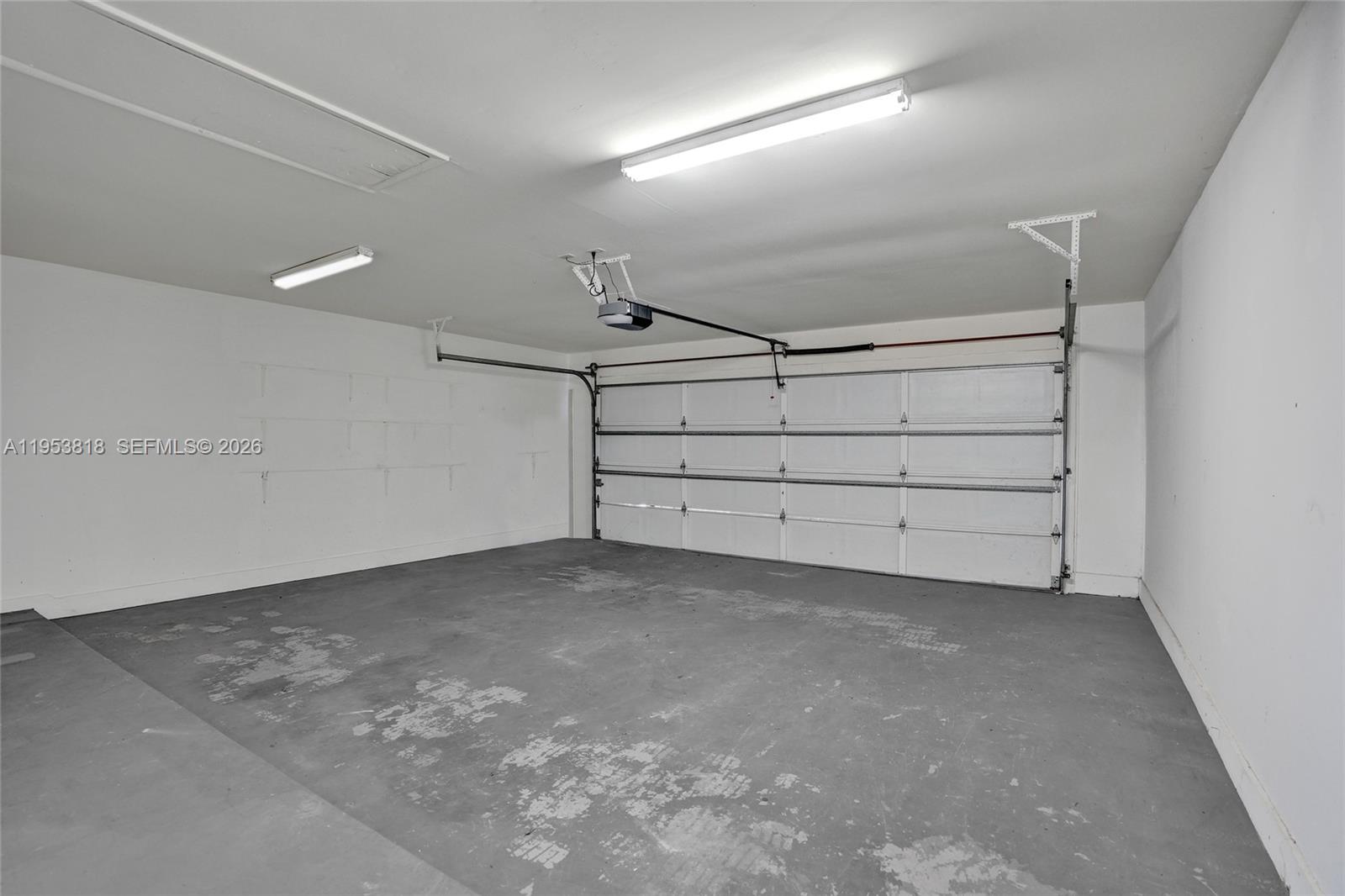 17115 Bay St Jupiter, FL 33477