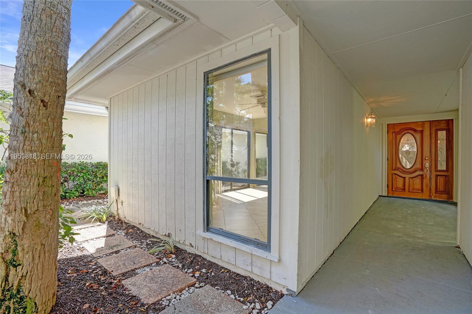 17115 Bay St Jupiter, FL 33477