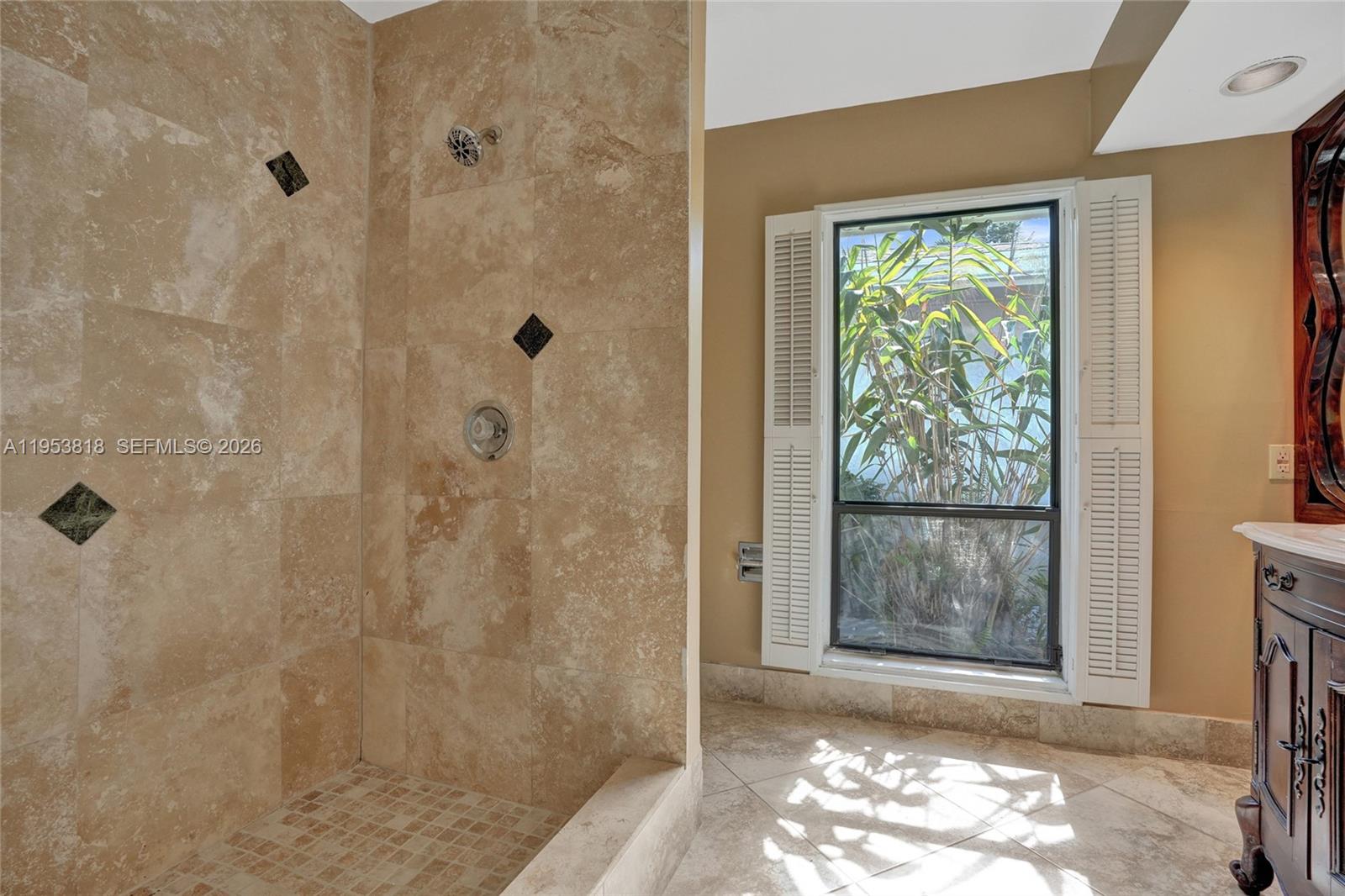 17115 Bay St Jupiter, FL 33477