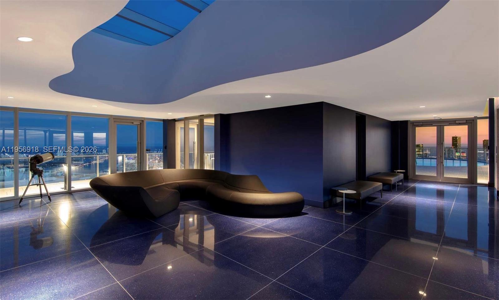 image Paramount Miami Worldcenter37