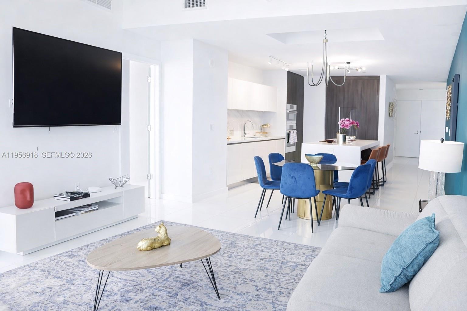 image Paramount Miami Worldcenter8