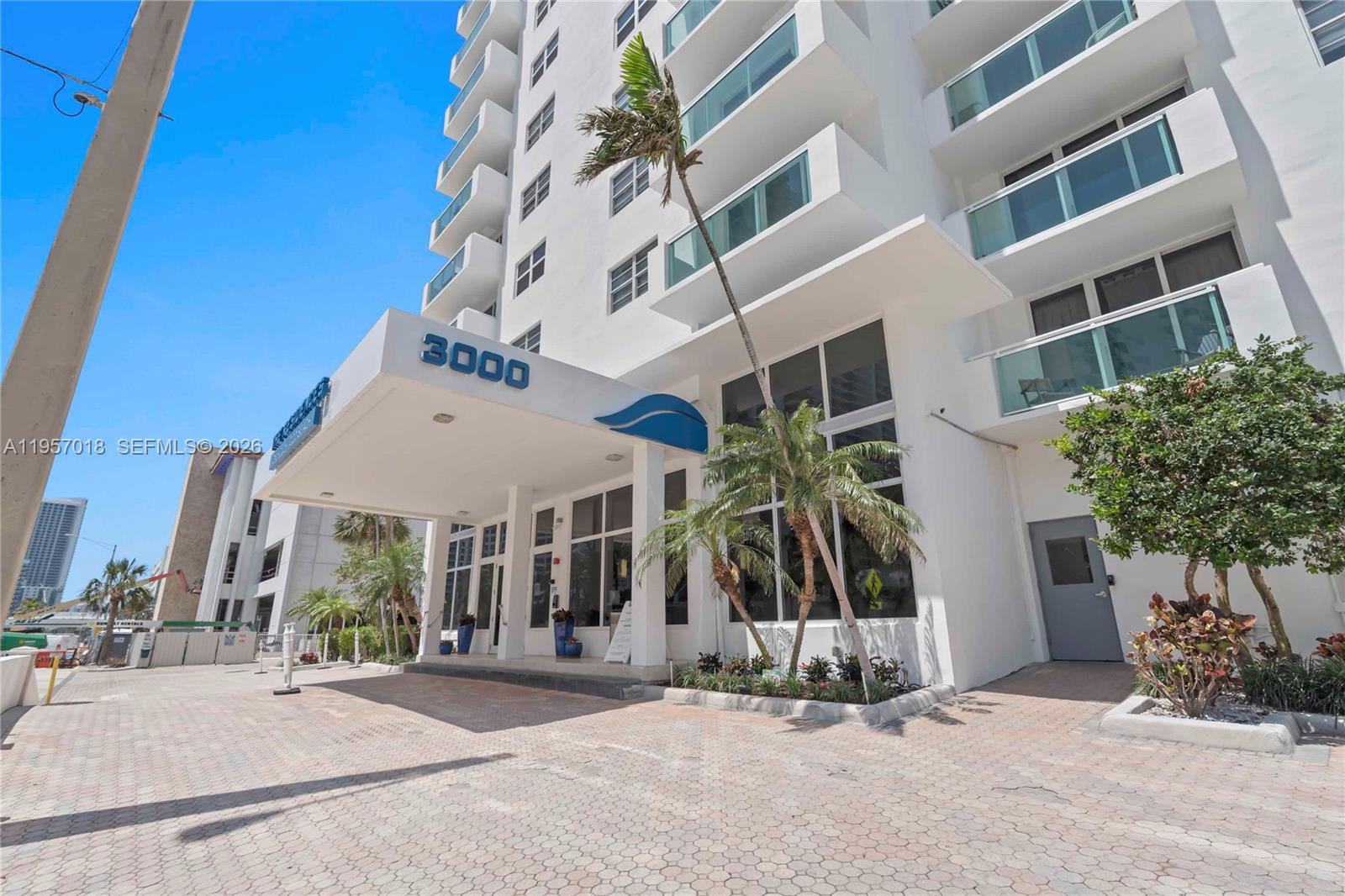 3000 S Ocean Dr #1006 Hollywood, FL 33019