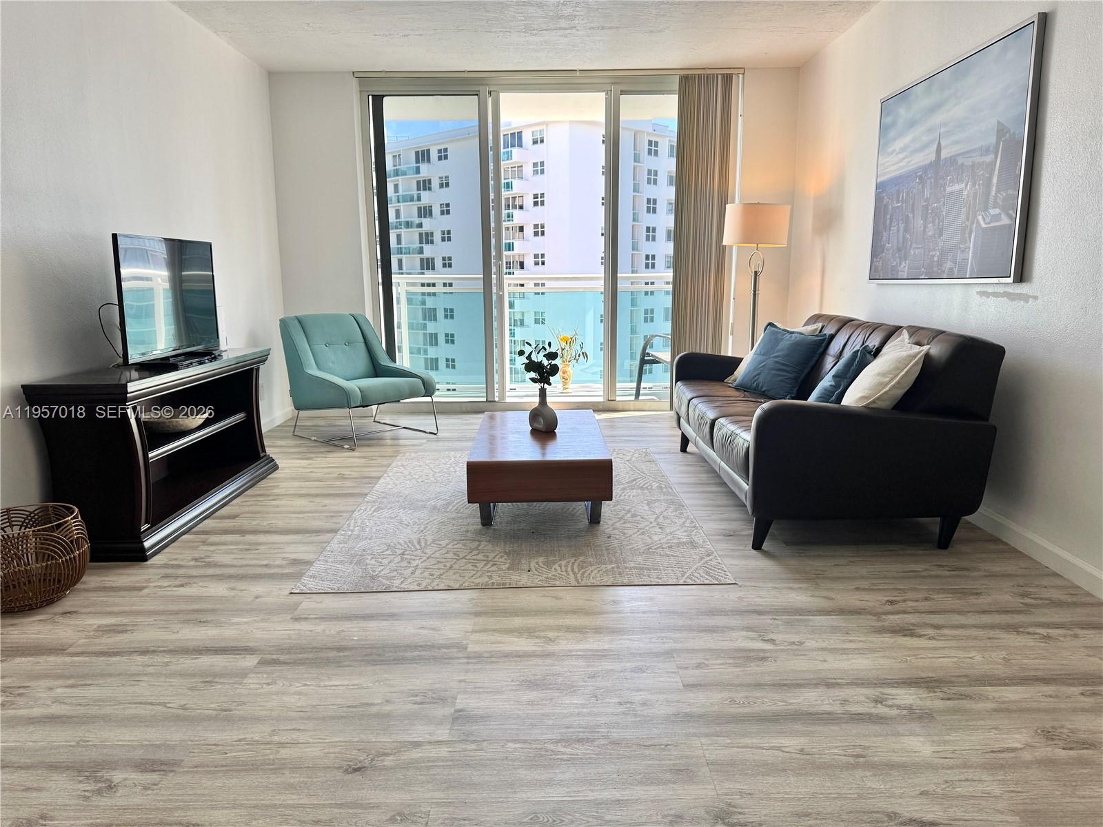 3000 S Ocean Dr #1006 Hollywood, FL 33019