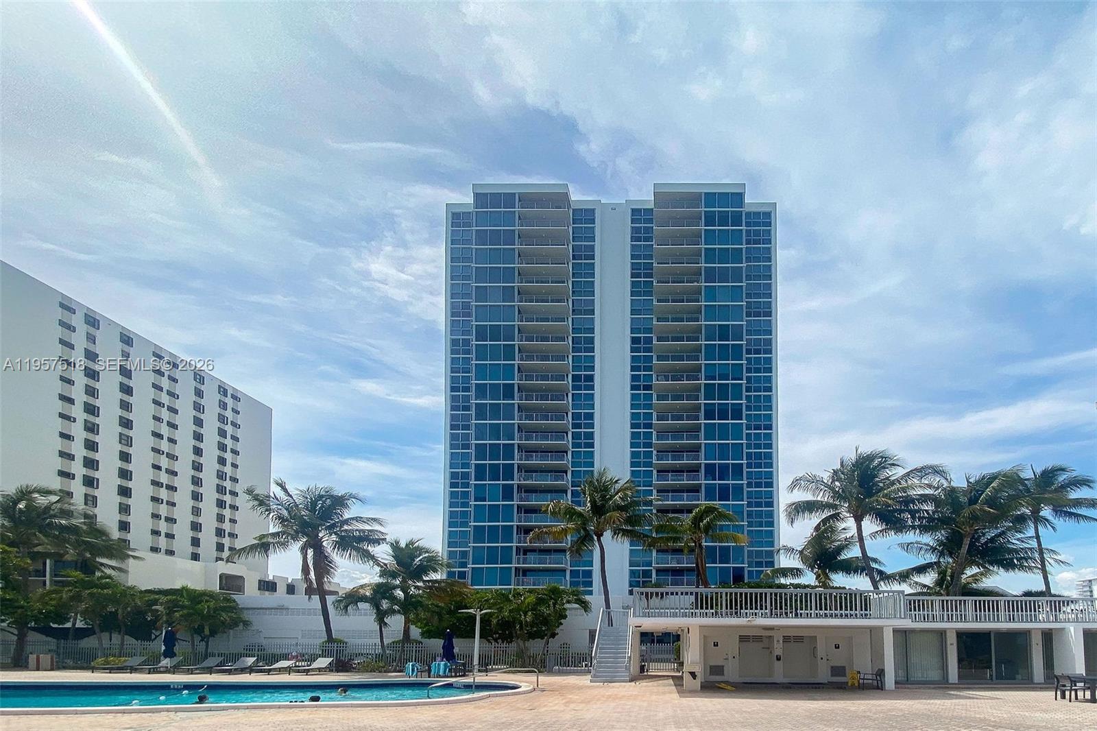 2655 Collins Ave #2301 Miami Beach, FL 33140