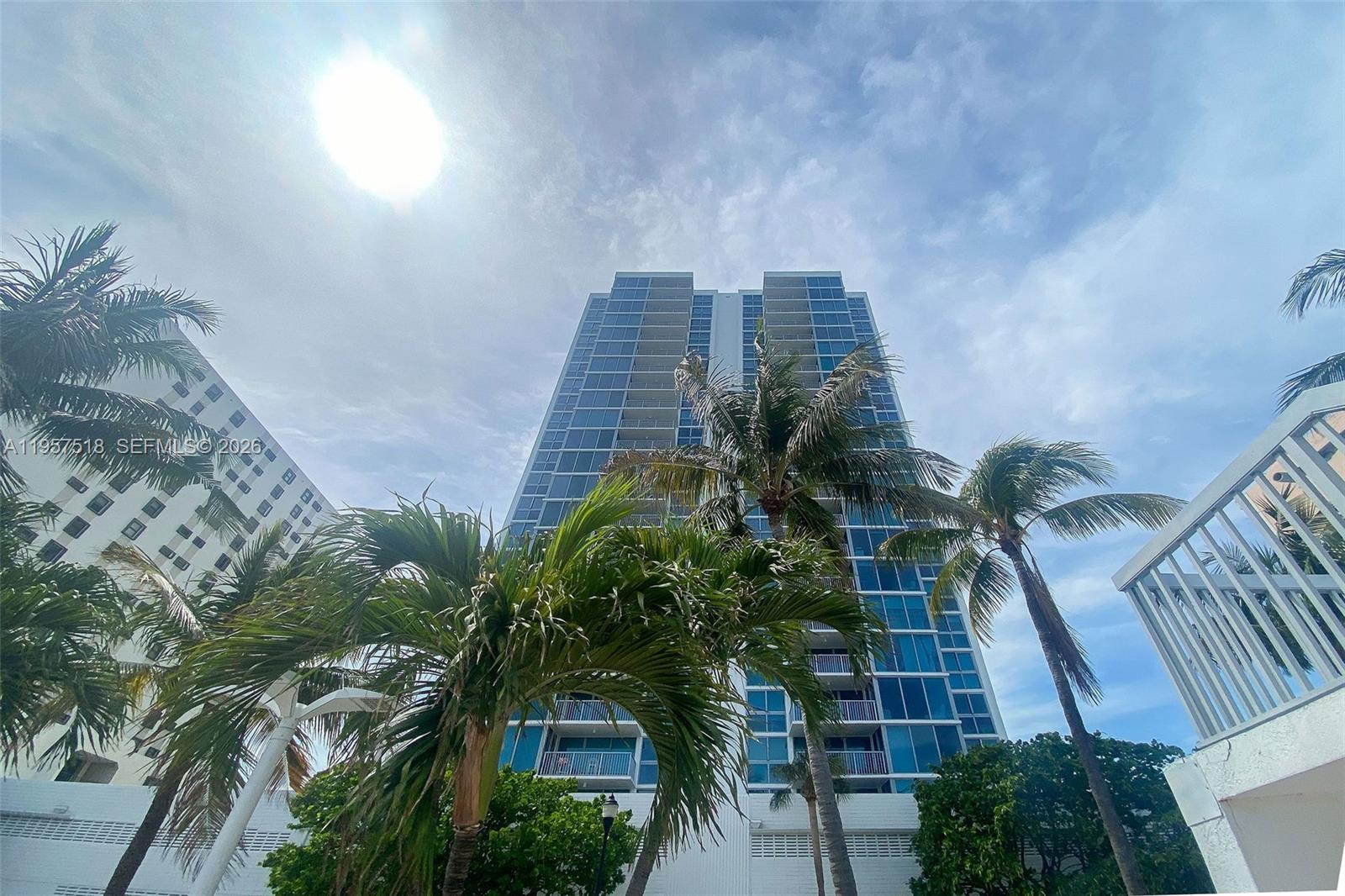 2655 Collins Ave #2301 Miami Beach, FL 33140