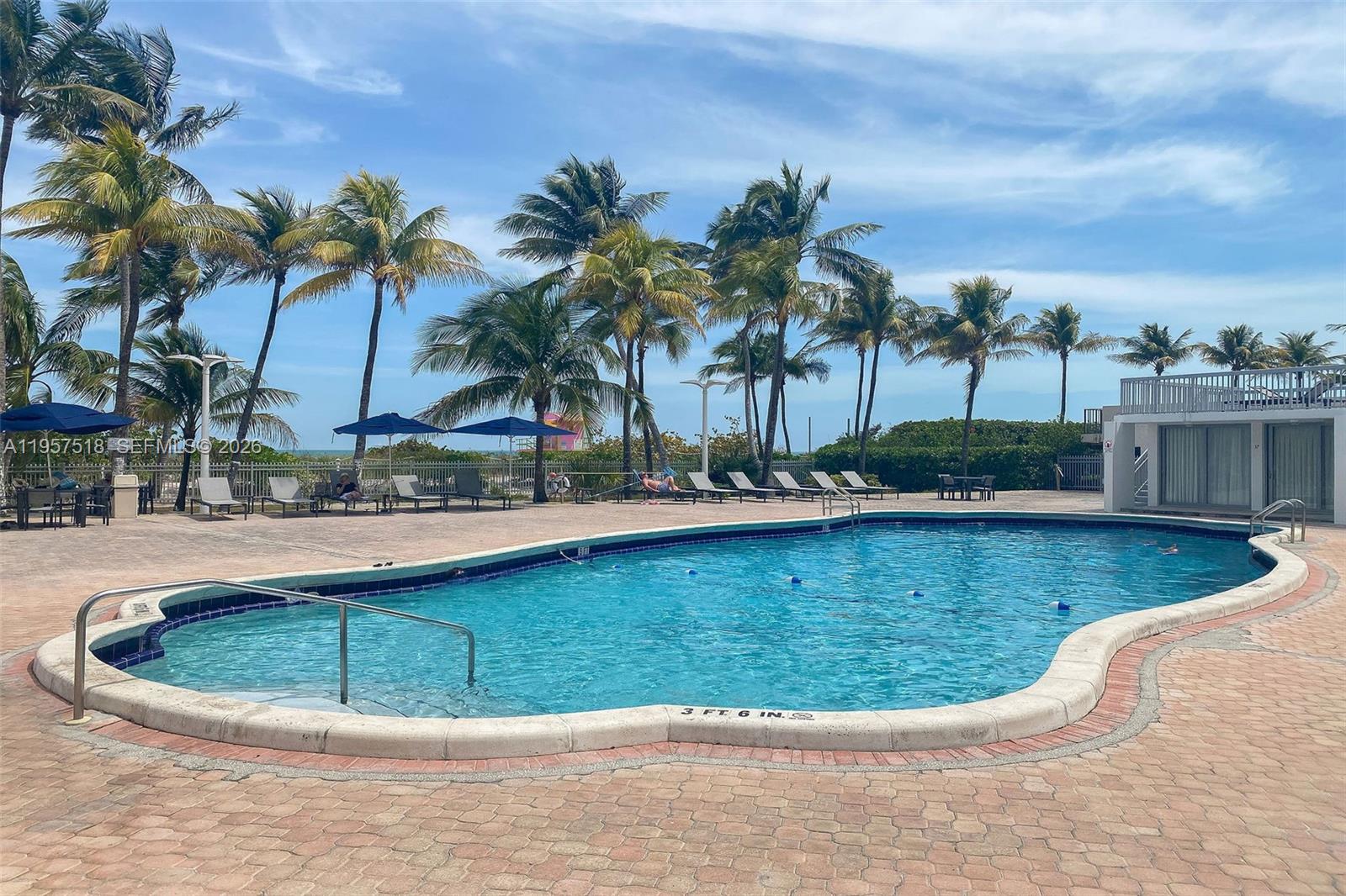 2655 Collins Ave #2301 Miami Beach, FL 33140