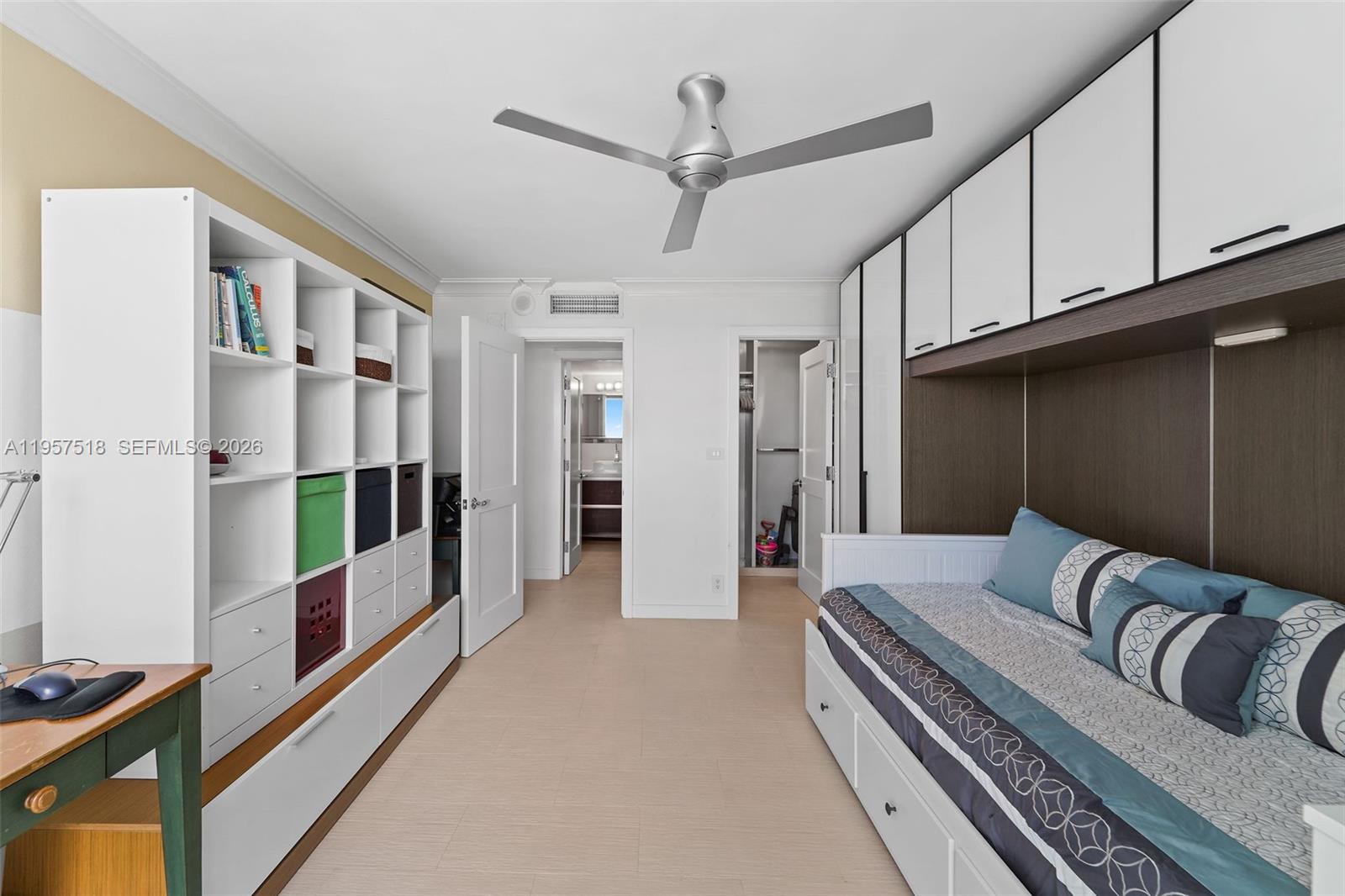 2655 Collins Ave #2301 Miami Beach, FL 33140