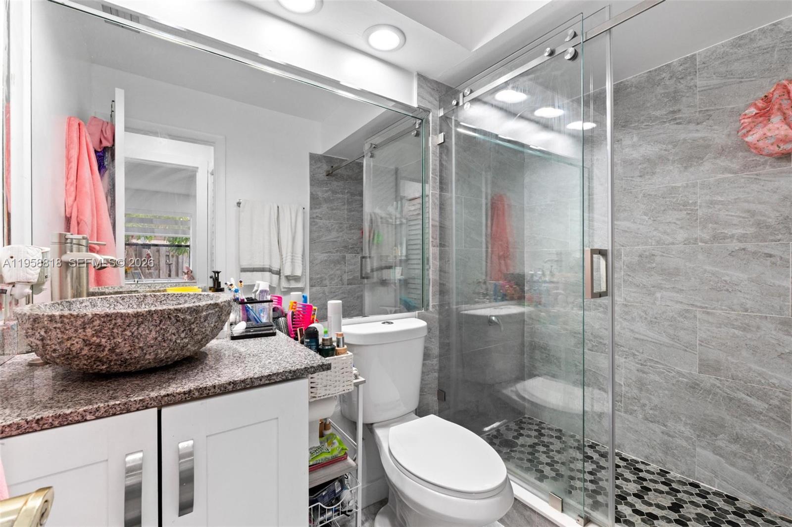 5018 SW 148th Pl Miami, FL 33185