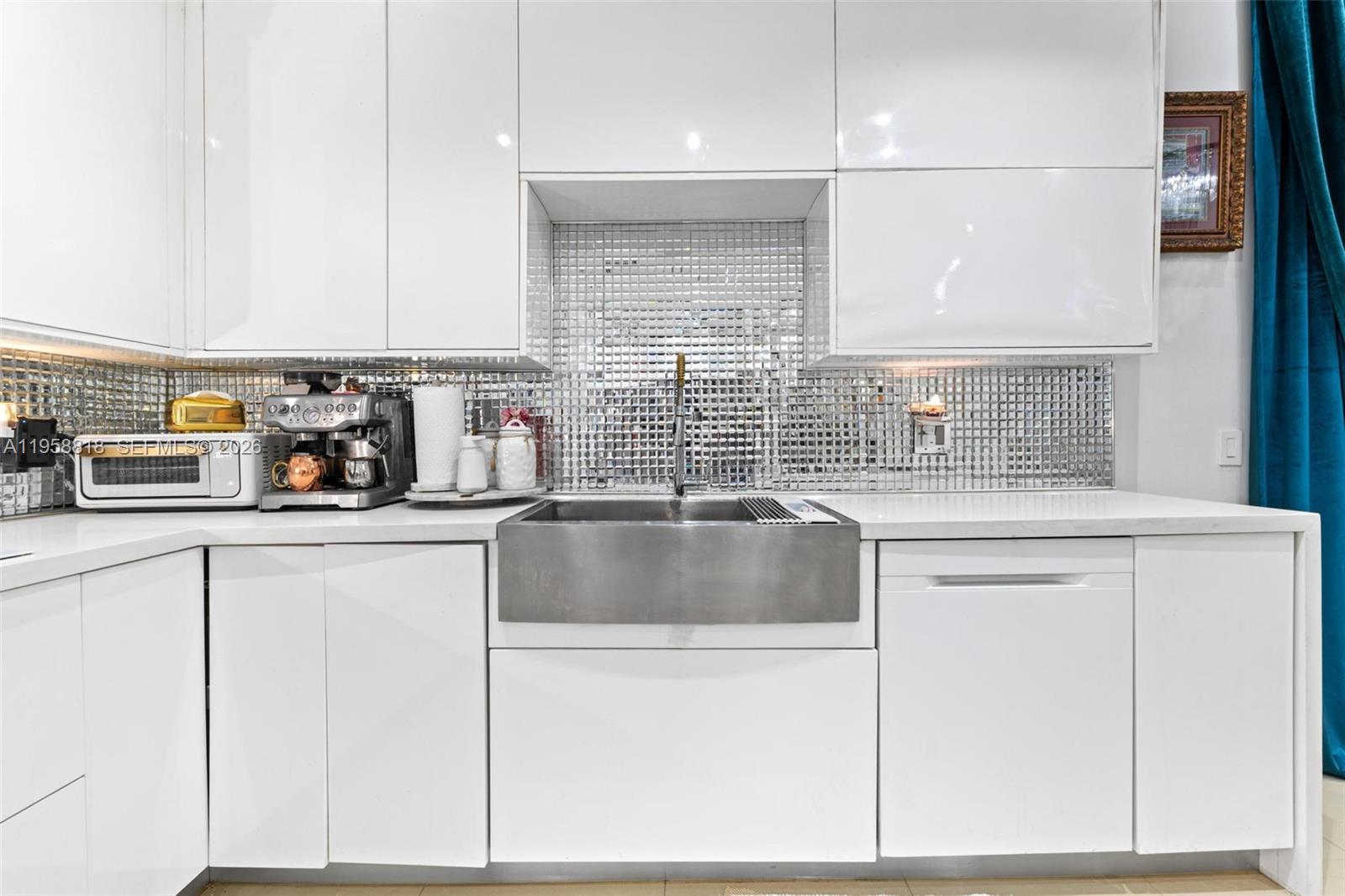 5018 SW 148th Pl Miami, FL 33185