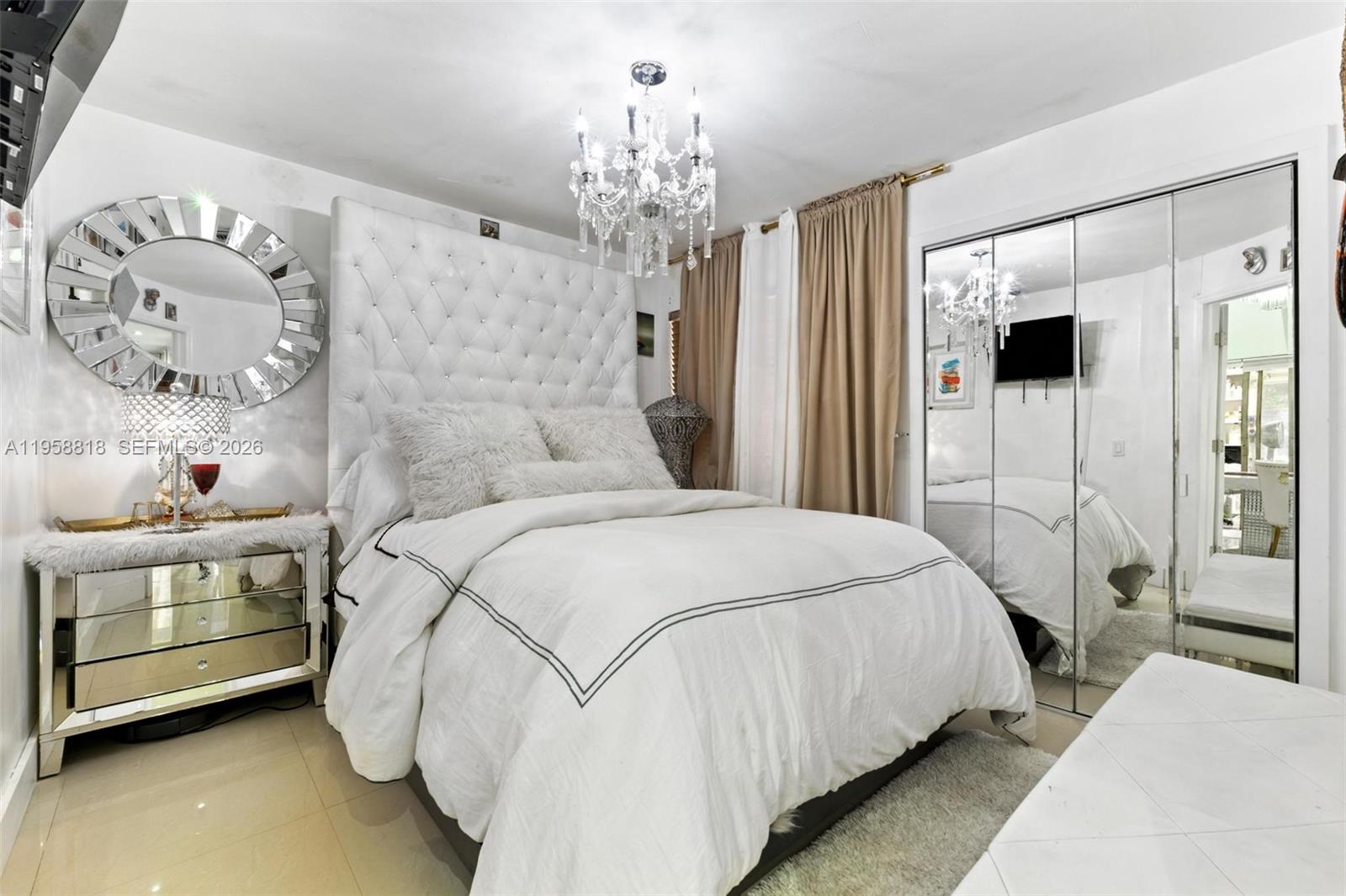 5018 SW 148th Pl Miami, FL 33185