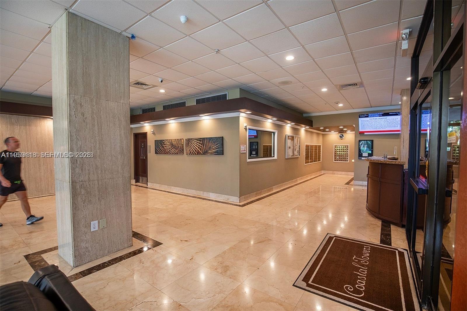 400 Kings Pt Dr #424 Sunny Isles Beach, FL 33160