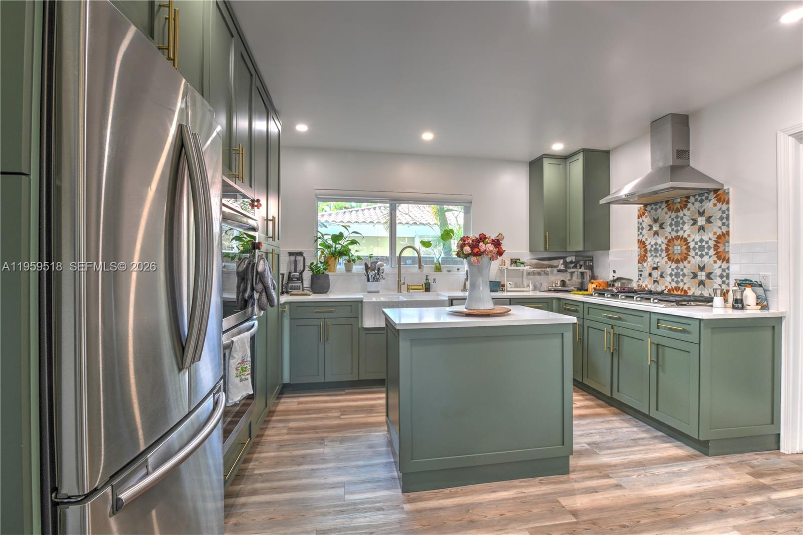 110 N 16th Ave Hollywood, FL 33020